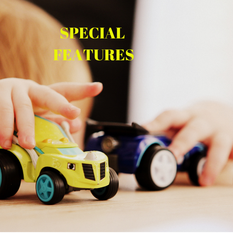 SPECIAL FEATURES (1)